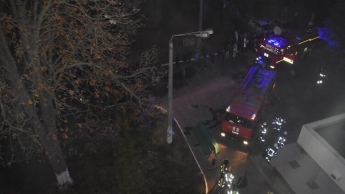 В Одессе загорелось студенческое общежитие. Спасатели провели эвакуацию. Фото