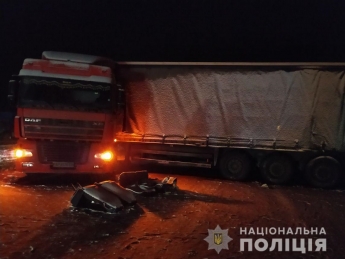 Под Харьковом в страшной аварии пострадали пассажиры микроавтобуса: фото