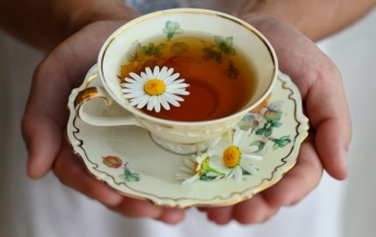 Что происходит с организмом, когда мы пьем чай: доказанные свойства напитка