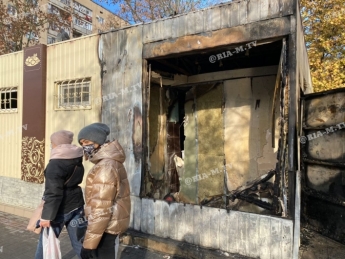 Мы не хотим людей подвергать очередной опасности - владелец сгоревшего магазина в Мелитополе рассказал о поджоге