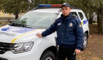 Офицер полиции в громаде под Мелитополем получил автомобиль (фото)