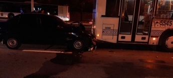 В Запорожье произошло ДТП с участием автобуса (фото)