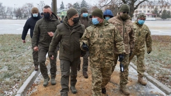 Зеленский посетил центр подготовки Сухопутных войск (фото)