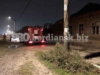 При пожаре в Запорожской области едва не погиб 58-летний мужчина (фото)