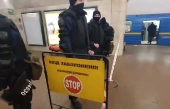 В Киеве две станции метро срочно прекратили работу: эксклюзивное видео и подробности