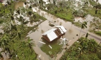 На Фиджи обрушился смертельный тропический циклон 
