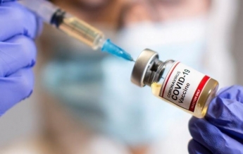 В США одобрили использование вакцины Moderna