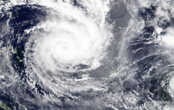 Ураган на Фиджи: разрушен остров Киа, есть погибшие
