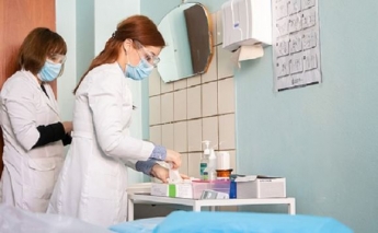 «Не выдумывайте, у вас ОРЗ» - медики не хотят направлять больных украинцев на тесты и рентген