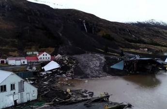 В Исландии из-за оползней эвакуировали город (видео)