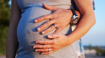 Ученые нашли микропластик в плаценте беременных женщин и заговорили о детях-киборгах
