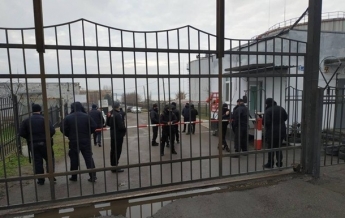 В Николаеве неизвестные захватили предприятие на территории нефтебазы, - полиция