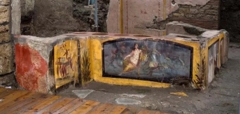 В Помпеях раскопали древнюю закусочную (Фото)