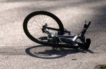 В Запорожской области насмерть сбили велосипедистку