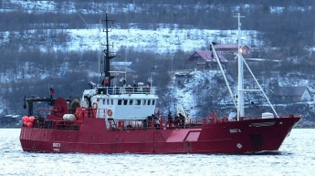 В Баренцевом море затонуло судно с десятками людей на борту - было 30 градусов мороза