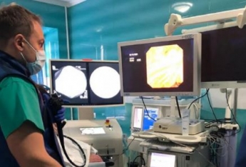 Украинские врачи впервые применили особый метод выжигания опухоли (фото)