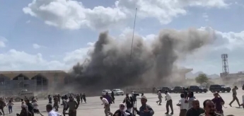В Йемене устроили двойной теракт: погибли десятки человек (Фото и видео)
