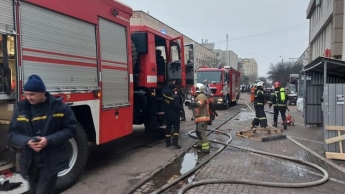 В Ровно горел трехэтажный ТРЦ 