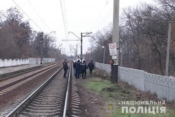 Стали известны подробности гибели мужчины под колесами поезда в Запорожье (ФОТО)