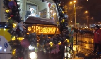 В Одессе провели рождественский парад трамваев: из-за локдауна он был необычным, видео