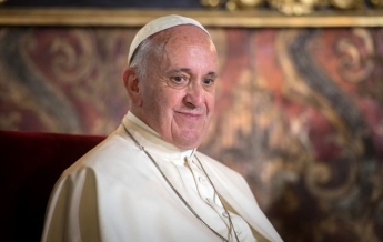Папа Римский разрешил женщинам делать в церкви то, что им раньше было запрещено