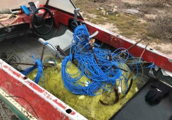 В Азовском море нашли сотни метров сетей и спасли рыбу (фото, видео)