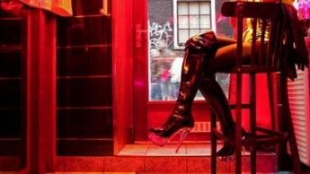 Жительницу Мелитополя поймали за проституцию в Тернополе - сколько "леди" за свои услуг брала