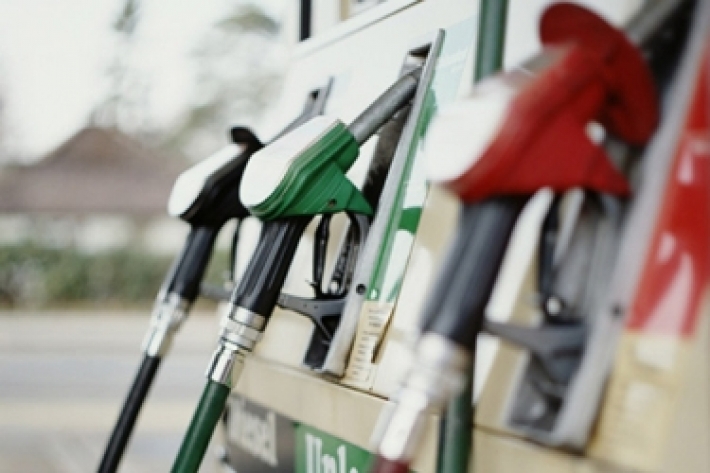 В Запорожье снова выросла цена на бензин (фото)