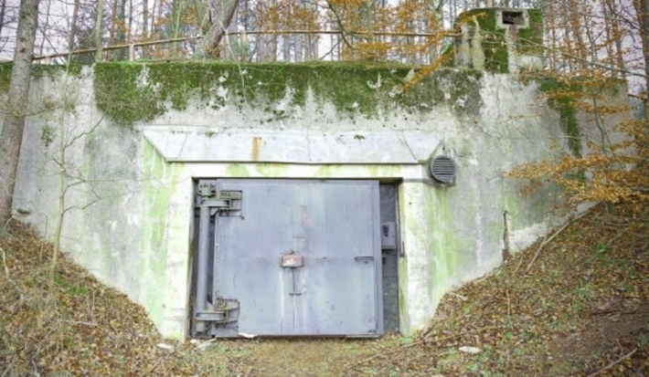 В Мелитополе чиновники спустятся в заброшенные бункеры (видео)