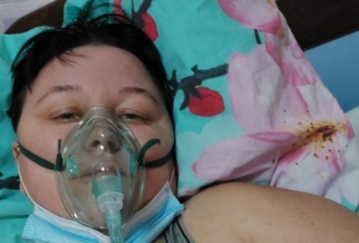 Пациентка ковидного госпиталя в Мелитополе откровенно рассказала о том, как здесь лечат (видео)