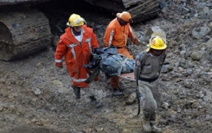 В Колумбии пять человек погибли на золотодобывающей шахте (фото)
