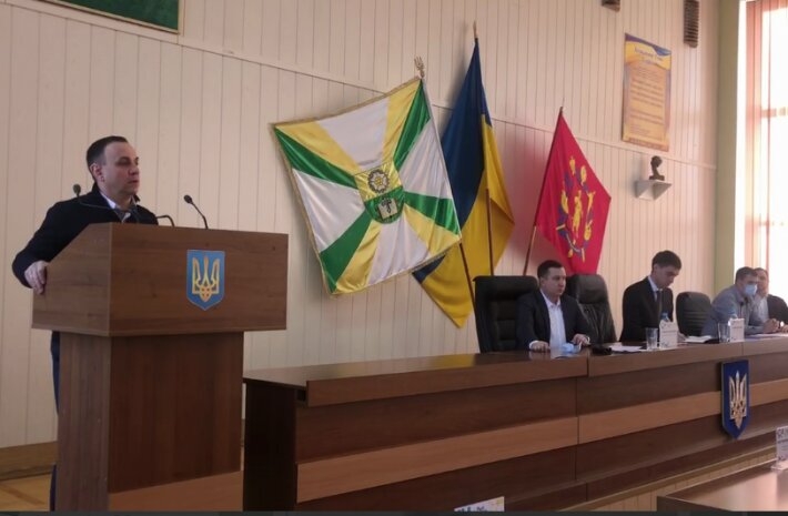 «Наше правительство во главе с Президентом решило утопить народ Украины в долгах в угоду МВФ» – Михаил Маслов (видео)