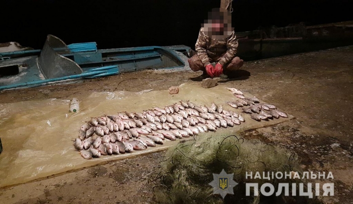 В Запорожской области задержали браконьера, наловившего рыбы на 9 тысяч грн. (фото)