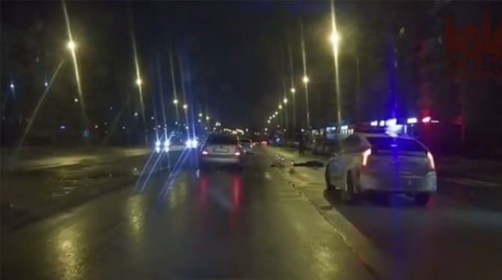В Запорожье на пешеходном переходе сбили мужчину (фото)