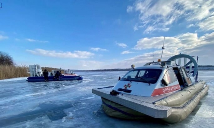 В Запорожской области спасатели провели рейд по местам зимней рыбалки