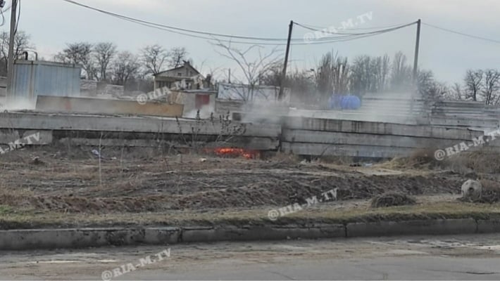 В Мелитополе загорелась стройка