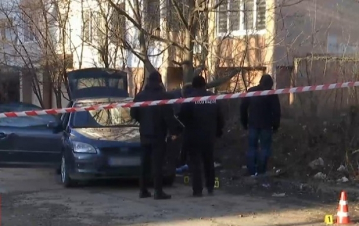 В Черновцах произошла стрельба, есть пострадавшие (видео)
