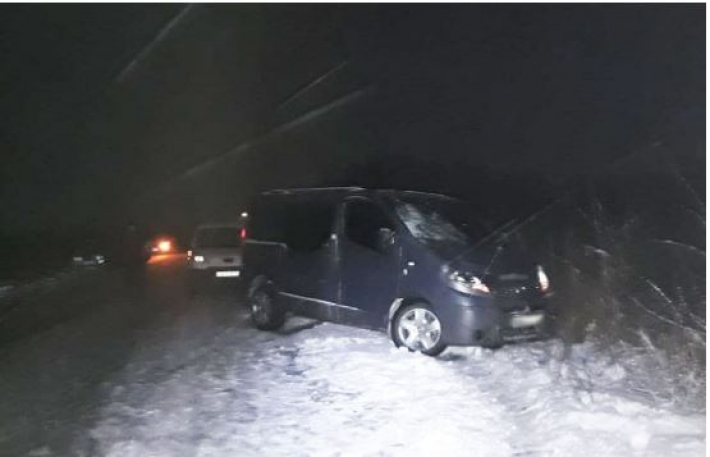 Под Черниговом в ДТП погибла беременная женщина - водитель сбежал: фото