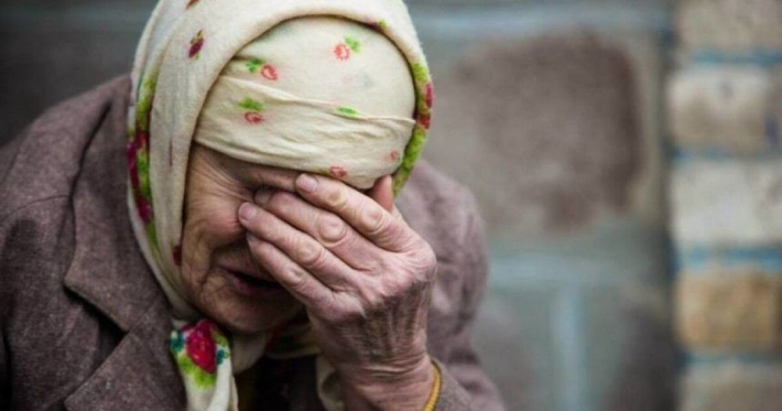 В Мелитополе старшая по дому терроризирует пенсионерку выселением