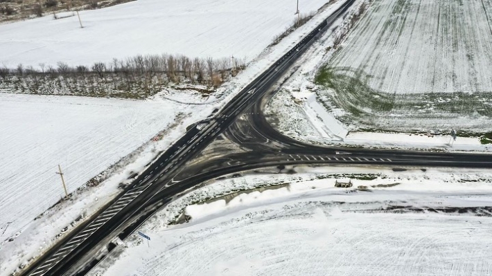 В Запорожской области провели реконструкцию километра дороги за 34 млн гривен (фото)