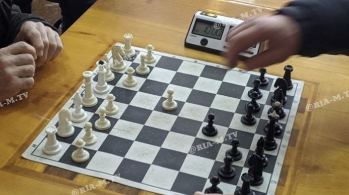 В Мелитополе шахматные династии сражаются за звание лучших (видео)