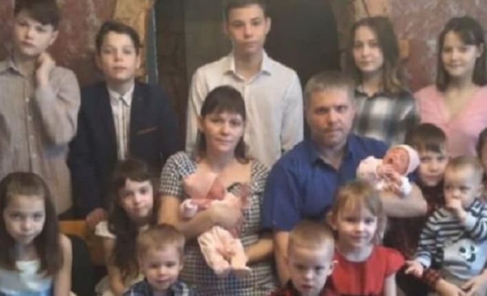 В Винницкой области женщина родила двойню, теперь у нее 15 детей (видео)