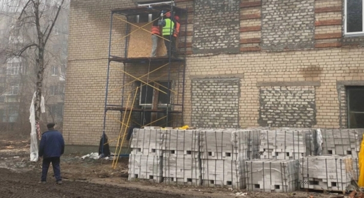 В каком здании квартиры для молодых медработников в Мелитополе начали строить (фото, видео)