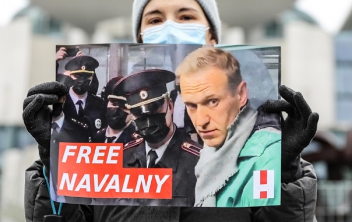 Что Навальный говорил о Крыме и Донбассе