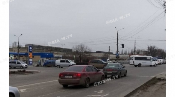 В Мелитополе на самом проблемном перекрестке транспортный коллапс