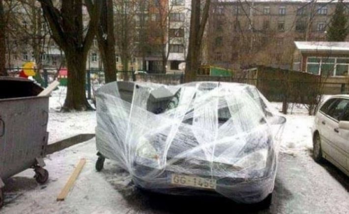 В Киеве "мстители" необычно наказали "героя парковки" - выходка озадачила всех: фото