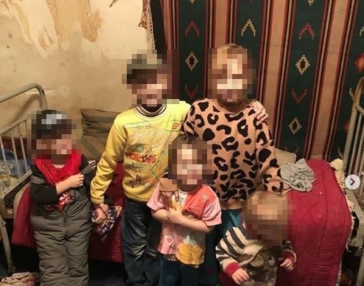 В Мелитополе мать бросила пятерых детей на отца - в соцсетях горожане бросили клич о помощи