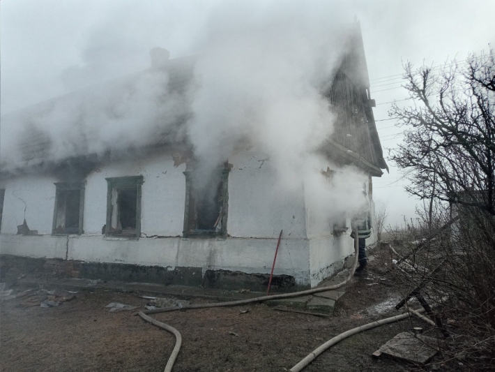 В селе Запорожской области при пожаре погибла 62-летняя женщина (фото)