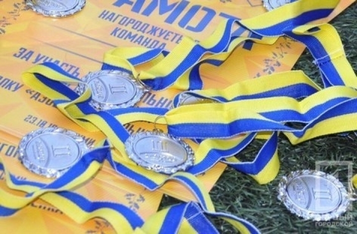 «Запорожсталь» выделила стипендии девяти запорожским спортсменам