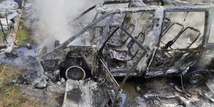 В Запорожской области утром дотла сгорел автомобиль «Renault» (фото)